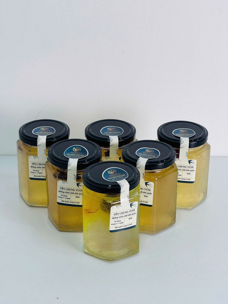 Cách chưng yến đường phèn 1 z7784280370890 13fc0d59c7a10e36fc49ad85e5a74803