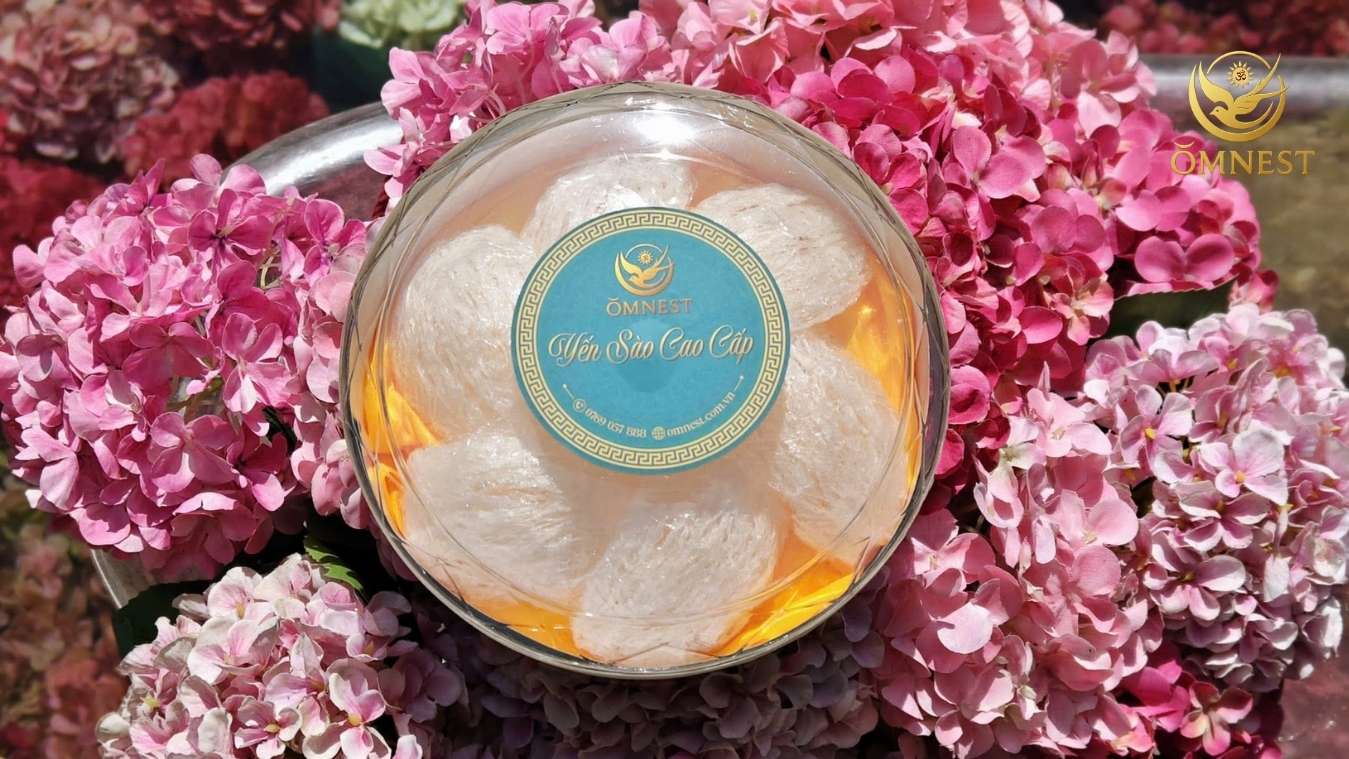 Bảo quản yến tinh chế trong hộp kín để hạn chế hút ẩm